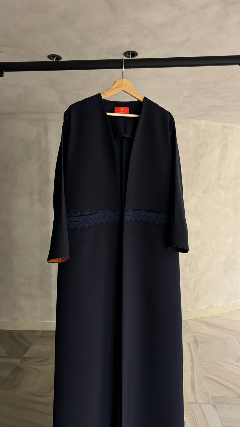 Classic Geometric Fold Pocket Abaya