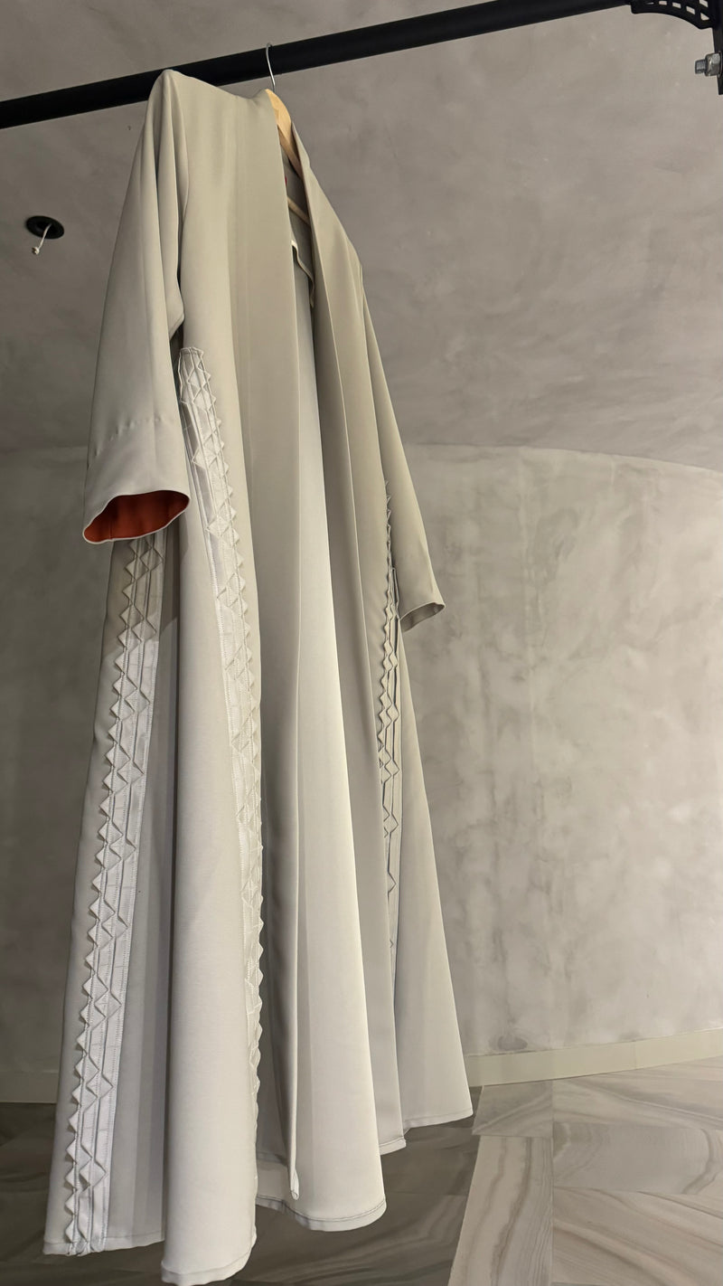 Classic Geometric Fold Side Abaya